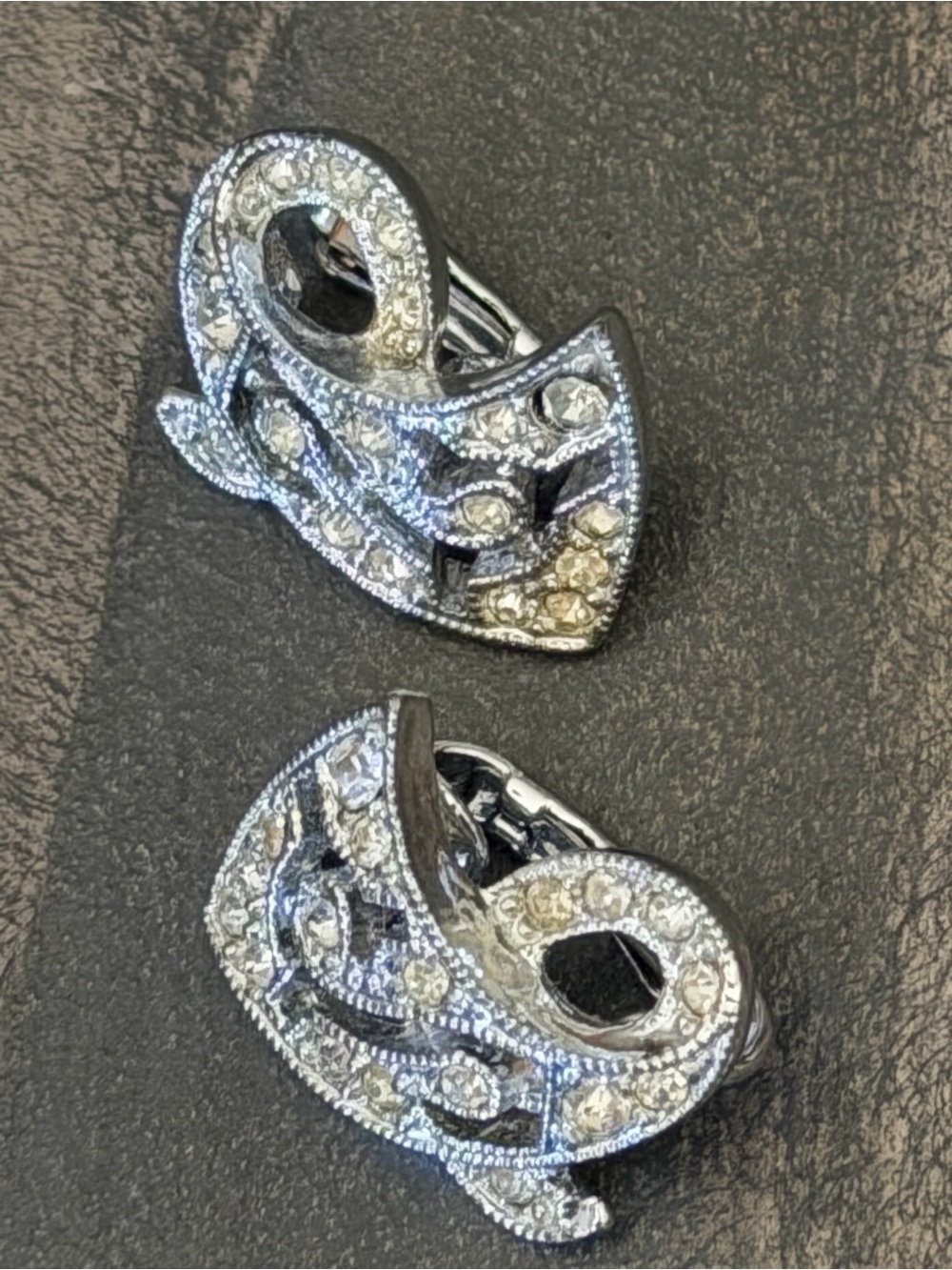 Emmons Silver-Tone Rhinestone Swirl Leaf Clip-On Earrings Vintage